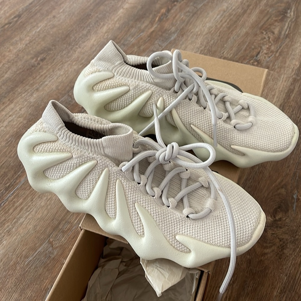 Yeezy 450 Cloud white